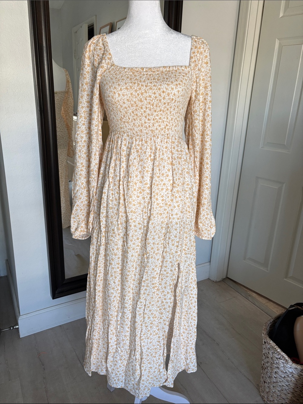 Billabong Cream and Yellow Floral Midi Dress